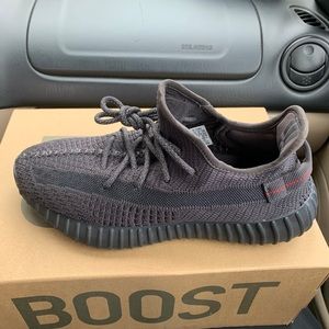 Yeezy Boost 350 V2 ‘Black’